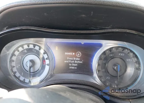 2018 Chrysler 300 из США, поврежденный, VIN 2C3CCABG0JH191053